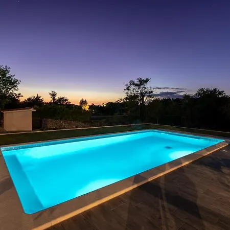 Vacation House Ana Villa *