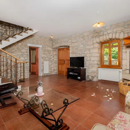 Vacation House Ana * Nedeščina
